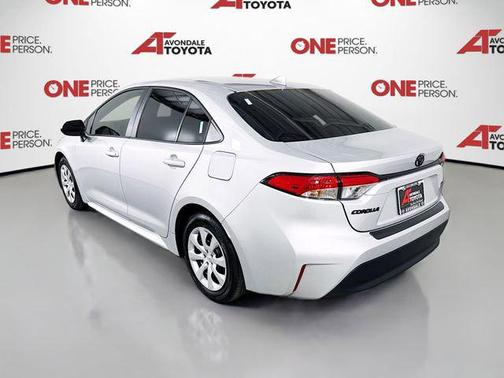 Classic Silver Metallic 2025 Toyota Corolla LE