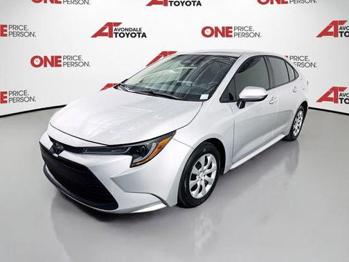 Classic Silver Metallic 2025 Toyota Corolla LE