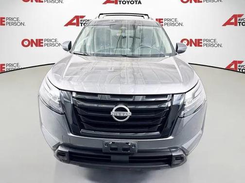 2024 Nissan Pathfinder SV FWD