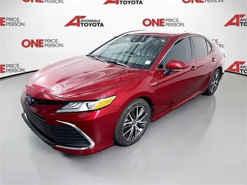 2021 Toyota Camry Hybrid XLE
