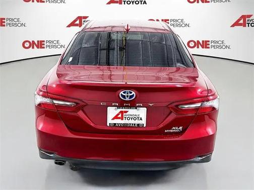 2021 Toyota Camry Hybrid XLE