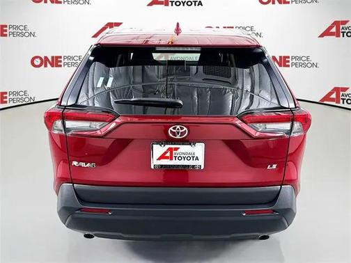 2024 Toyota RAV4 LE
