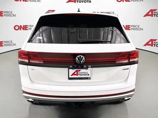 2025 Volkswagen Atlas 2.0T Peak Edition