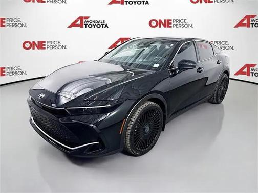 2026 Toyota Crown Platinum