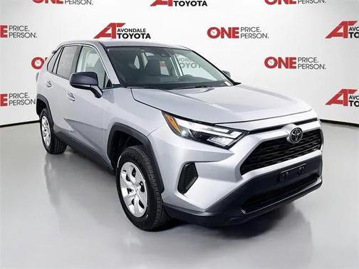 2024 Toyota RAV4 LE