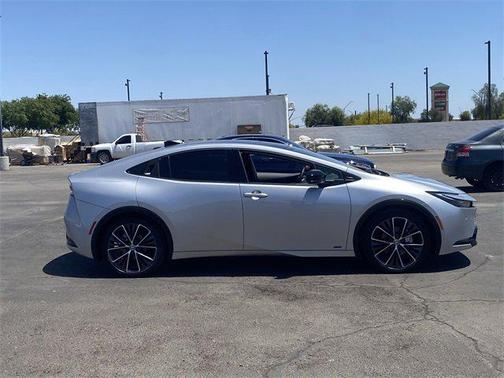 2024 Toyota Prius XLE
