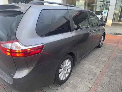 2016 Toyota Sienna Limited