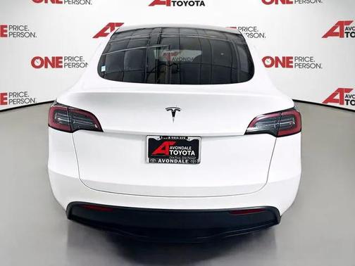 2025 Tesla Model Y Long Range Dual Motor Rear-Wheel Drive