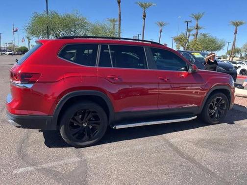 2022 Volkswagen Atlas 3.6L SE w/Technology