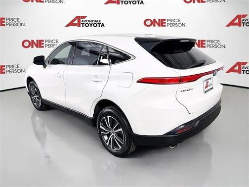 2022 Toyota Venza LE