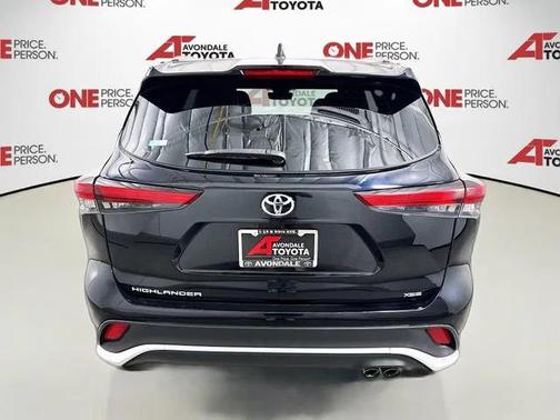 2023 Toyota Highlander XSE