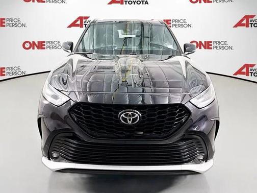 2023 Toyota Highlander XSE