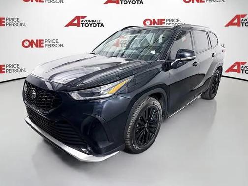 2023 Toyota Highlander XSE