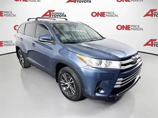 2019 Toyota Highlander LE