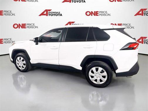 2022 Toyota RAV4 LE