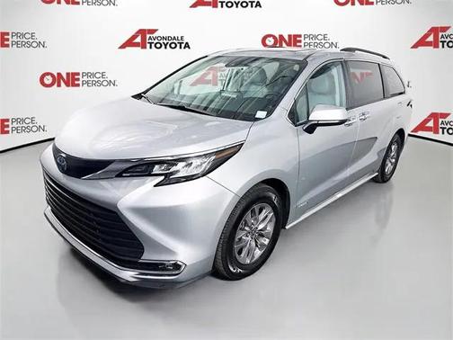 2021 Toyota Sienna XLE 7 Passenger