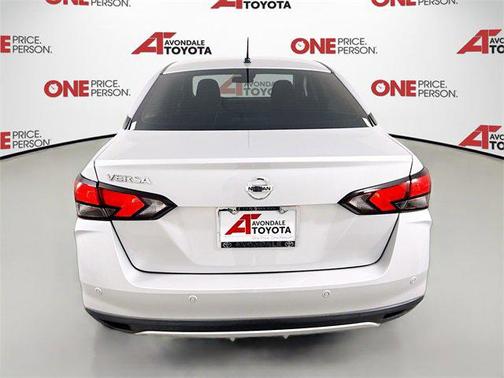 2022 Nissan Versa 1.6 S