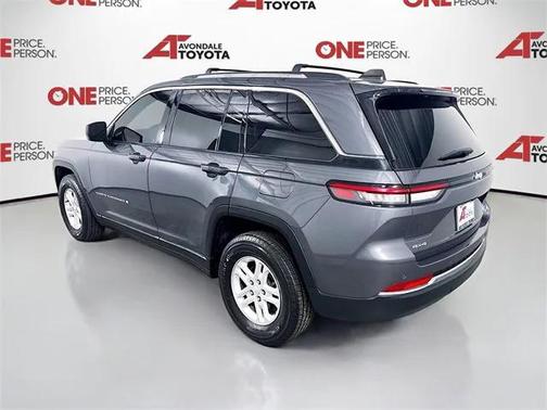 2024 Jeep Grand Cherokee Laredo