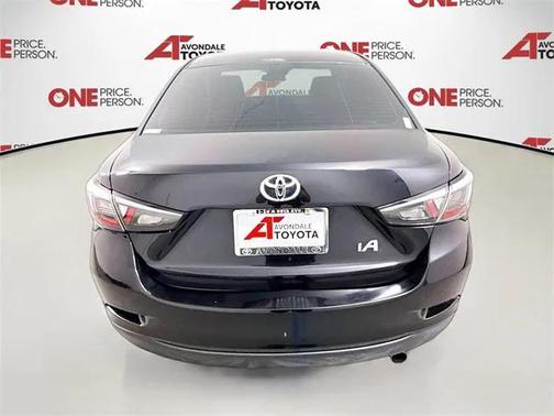 2017 Toyota Yaris iA Base