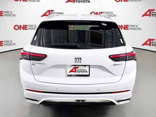 Iridescent White Tricoat 2025 Buick Envision Avenir AWD