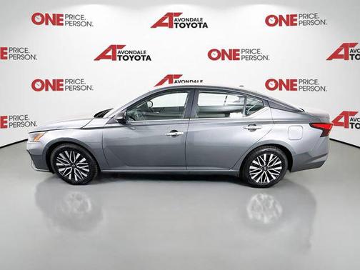 Gun Metallic 2025 Nissan Altima SV FWD