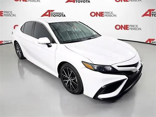 2023 Toyota Camry SE