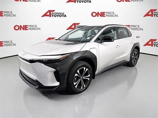2025 Toyota bZ4X XLE