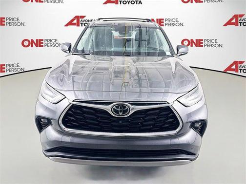 2022 Toyota Highlander Platinum