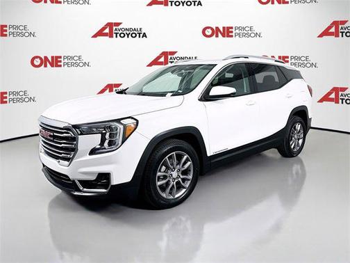2024 GMC Terrain SLT
