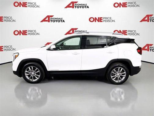 2024 GMC Terrain SLT