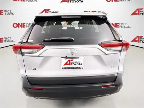 2022 Toyota RAV4 LE