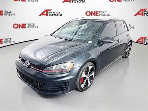 2017 Volkswagen Golf GTI 2.0T SE 4-Door