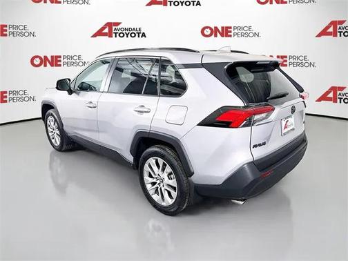 2024 Toyota RAV4 XLE Premium