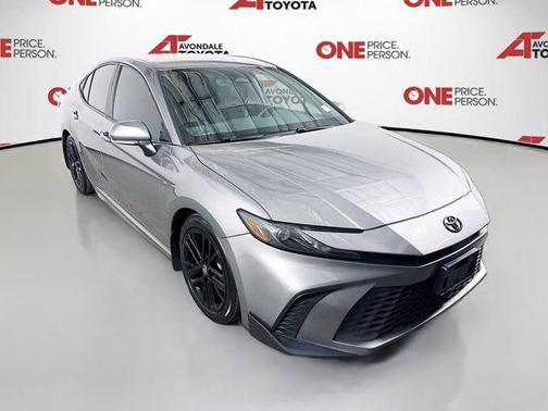 Heavy Metal 2025 Toyota Camry SE