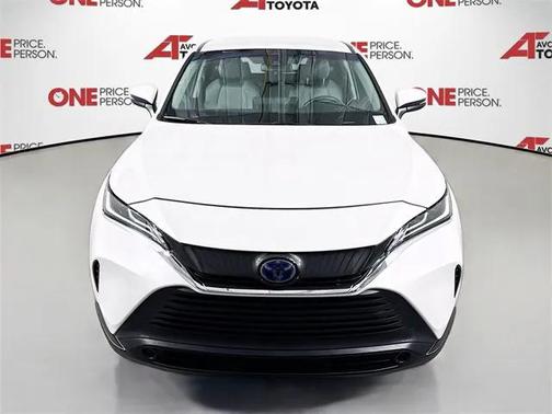 2024 Toyota Venza LE