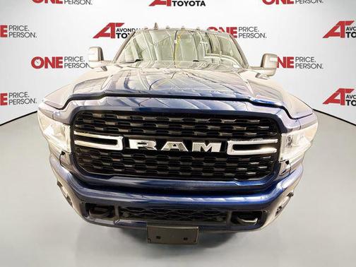 Patriot Blue Pearlcoat 2024 RAM 3500 Big Horn Crew Cab 4x4 8' Box