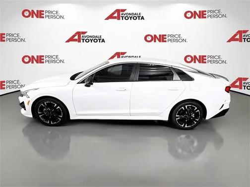2022 Kia K5 GT-Line