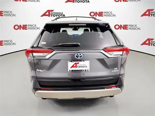 2023 Toyota RAV4 Hybrid SE
