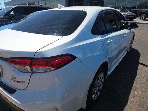 2024 Toyota Corolla Hybrid LE
