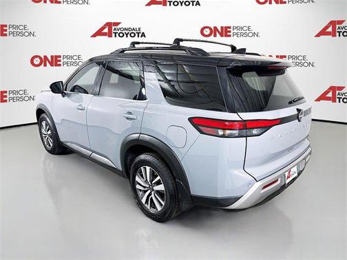2024 Nissan Pathfinder SL 4WD