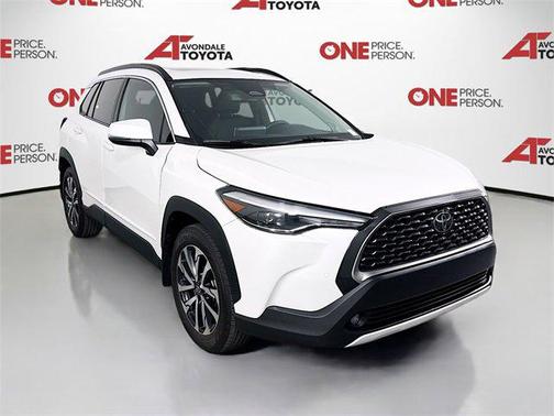 2024 Toyota Corolla Cross XLE