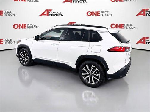 2024 Toyota Corolla Cross XLE