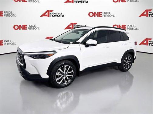 2024 Toyota Corolla Cross XLE