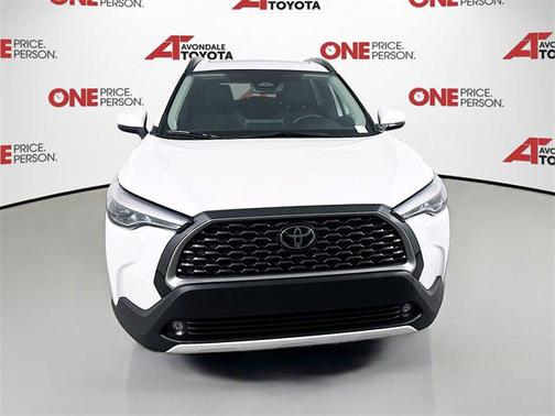 2024 Toyota Corolla Cross XLE