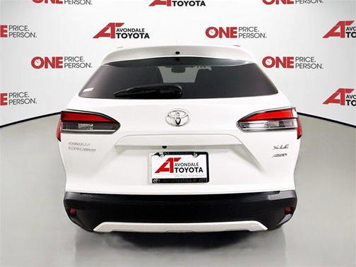 2024 Toyota Corolla Cross XLE