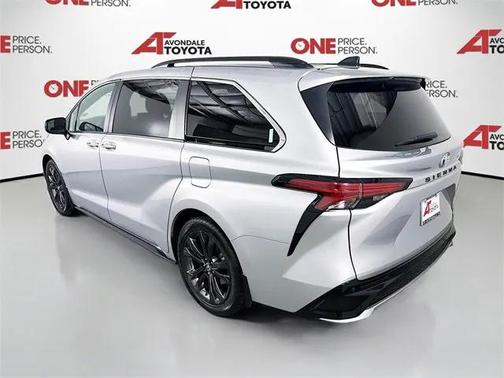 2023 Toyota Sienna XSE 7 Passenger