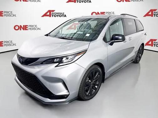2023 Toyota Sienna XSE 7 Passenger