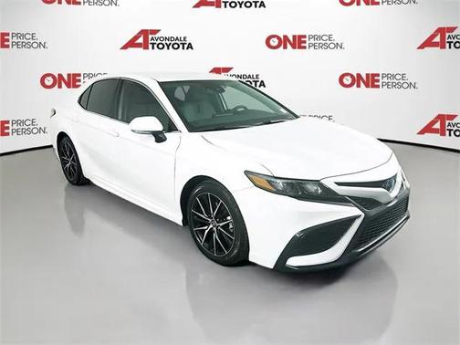 2023 Toyota Camry SE