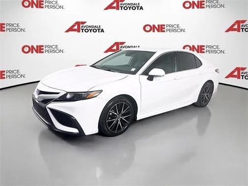 2023 Toyota Camry SE