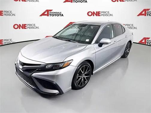 2022 Toyota Camry SE